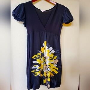 Pois Made in Italy Womens short sleeve dress. Black/yellow flowers.  SIZE 1